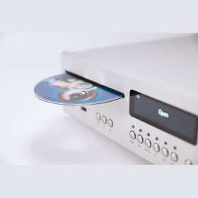 T+A MP 200 — Compact Multi-Source Player